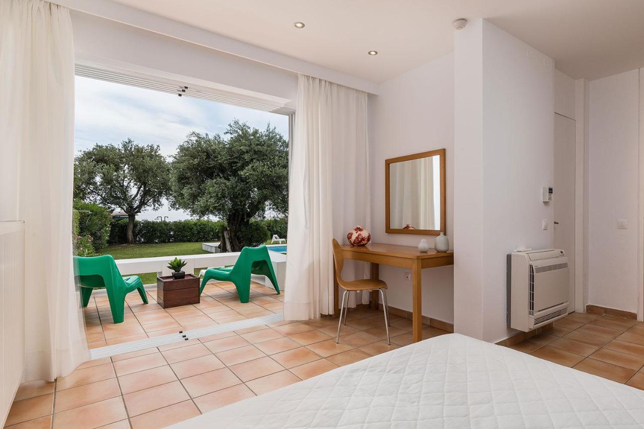 Villa Piedra Del Mar Beachfront By Villa2Be Μπαρμπάτι Εξωτερικό φωτογραφία